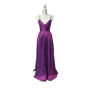 *NWT* Fame and Partners A Line Plunging Neck Formal Gown Metallic Purple